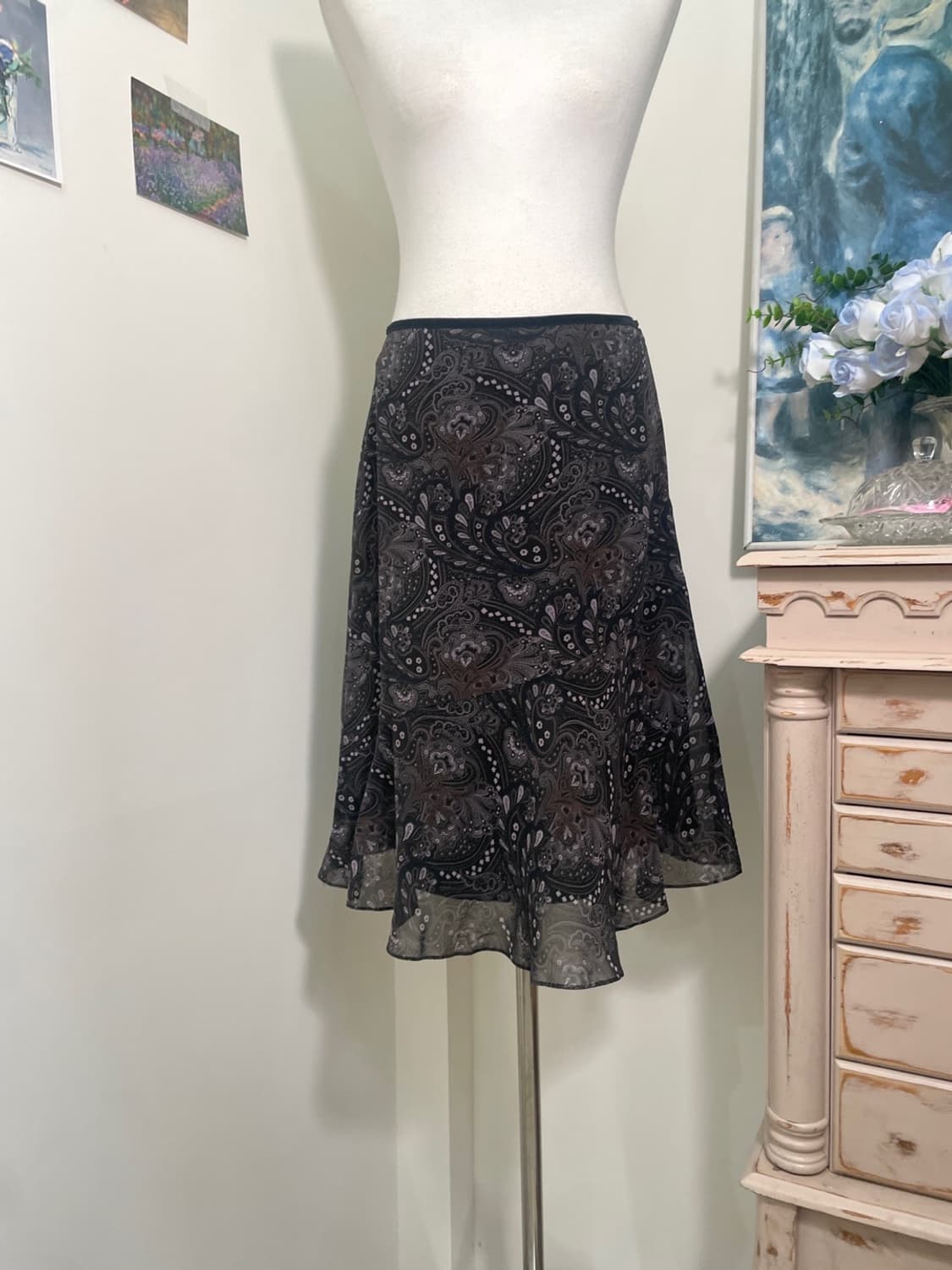 black lavender pasley ruffle point midi 상품이미지5