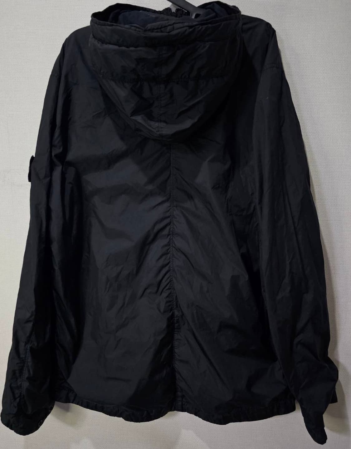 정품 스톤아일랜드 20SS 크링클랩스 바람막이 자켓 105/XL 상품이미지4
