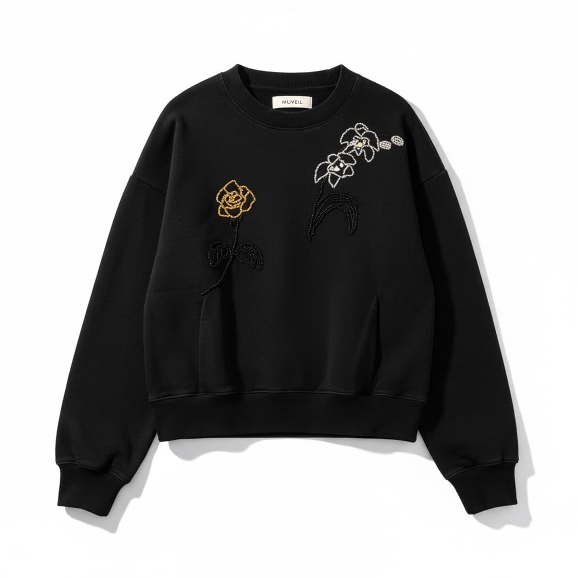 뮤베일 MUVEIL 38 블랙 꽃자수 맨투맨 상품이미지1