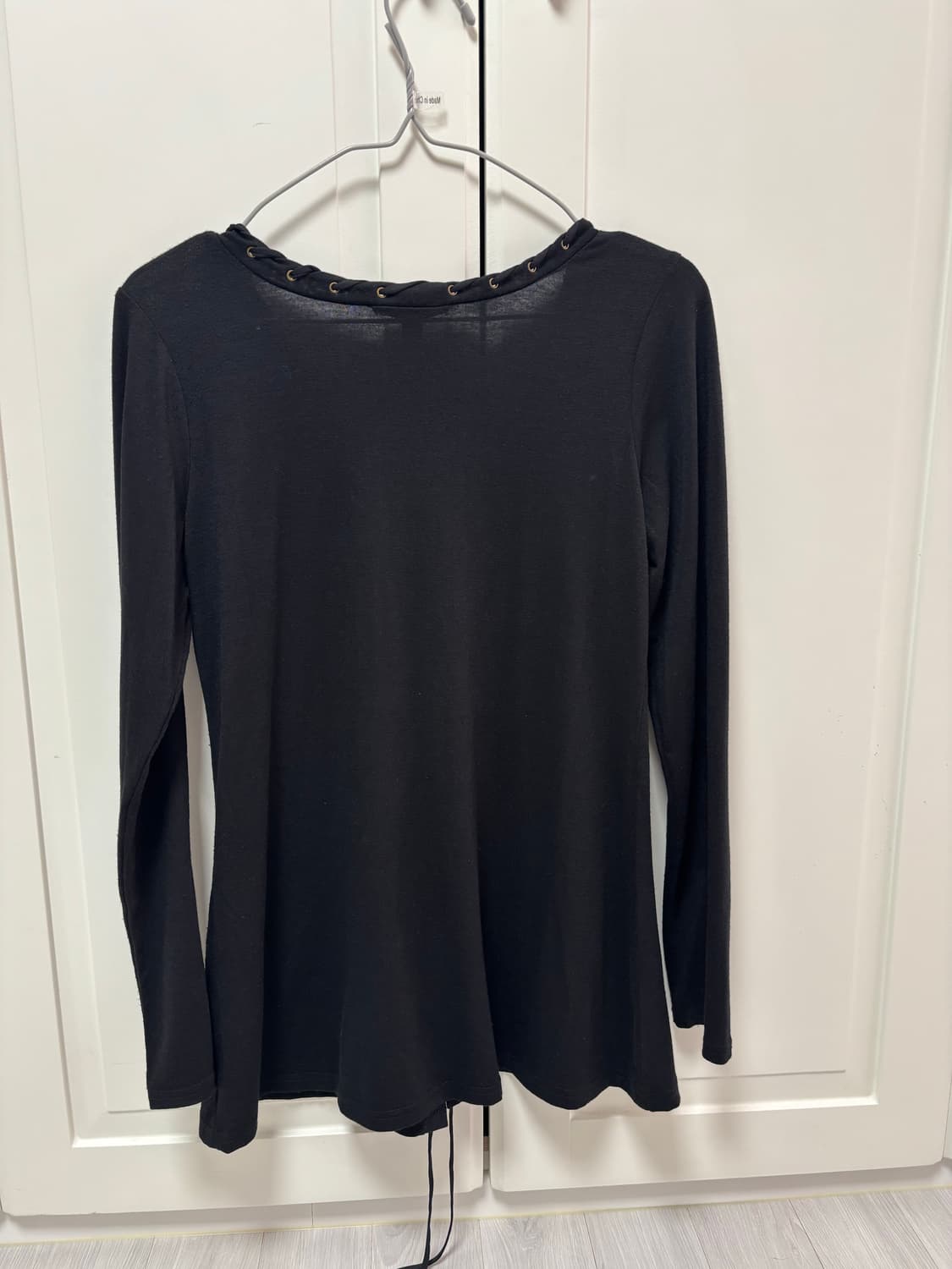 검정 긴팔 레이스업 티셔츠 블라우스 상품이미지2