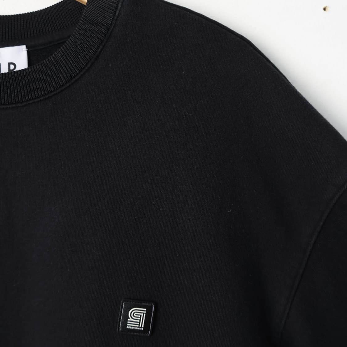 100/솔리드옴므 백로고 맨투맨 상품이미지4