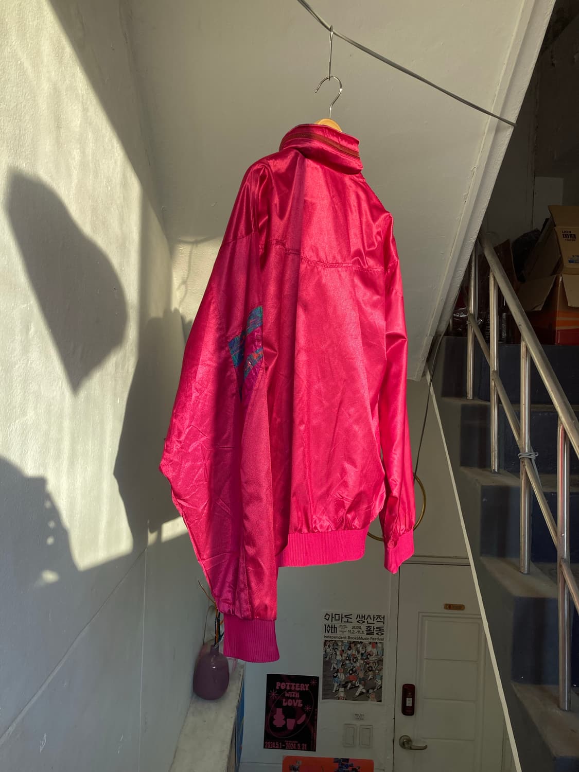 챔피온 레트로 푸시아핑크 후드 내장 바람막이 상품이미지7