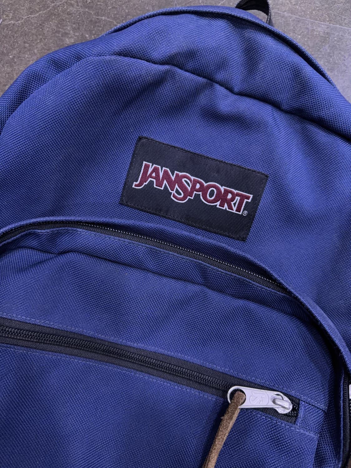 잔스포츠 라이트 스웨이드 배색 네이비 백팩 상품이미지3