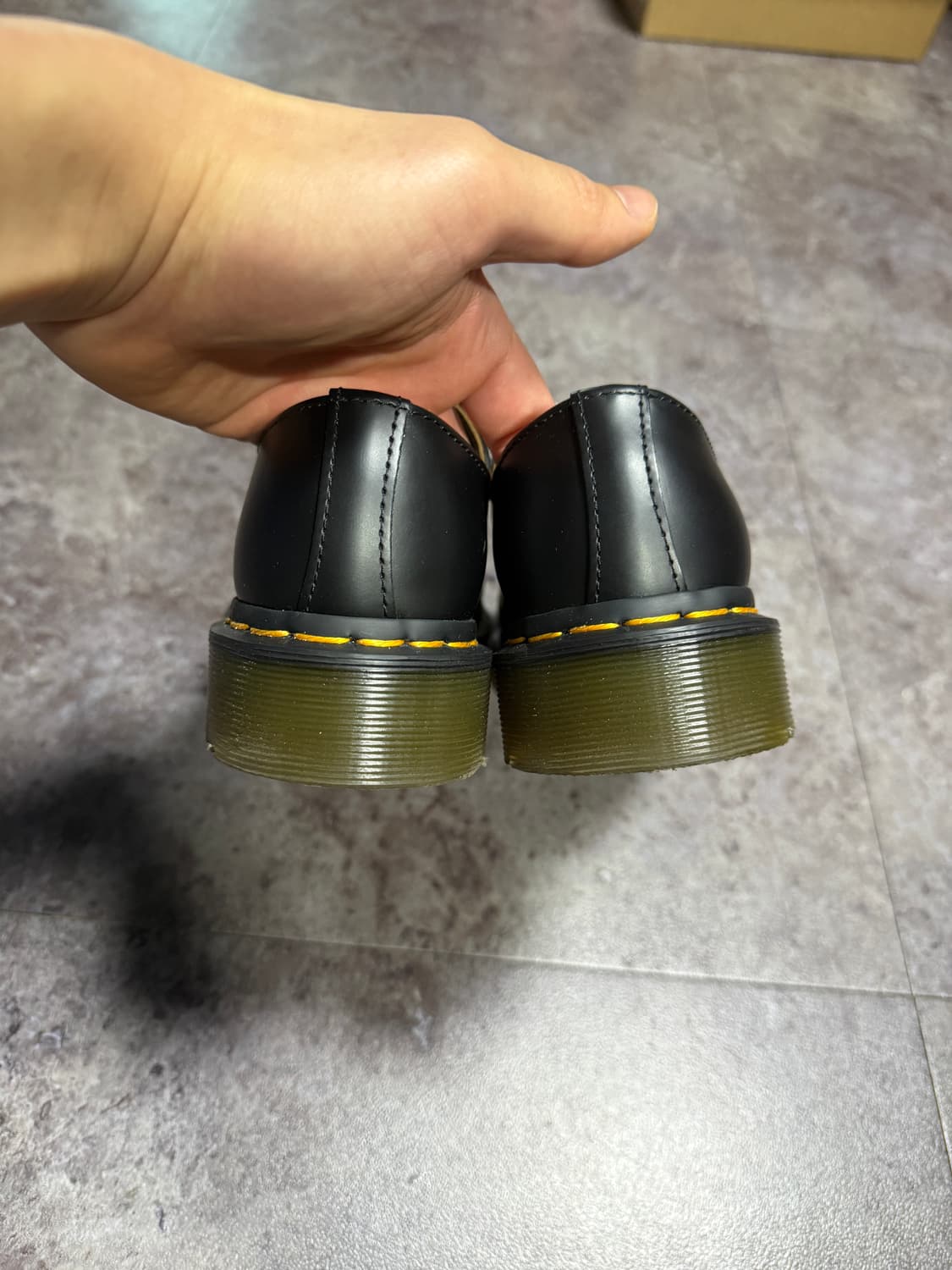 닥터마틴 1461 스무스 220 상품이미지3