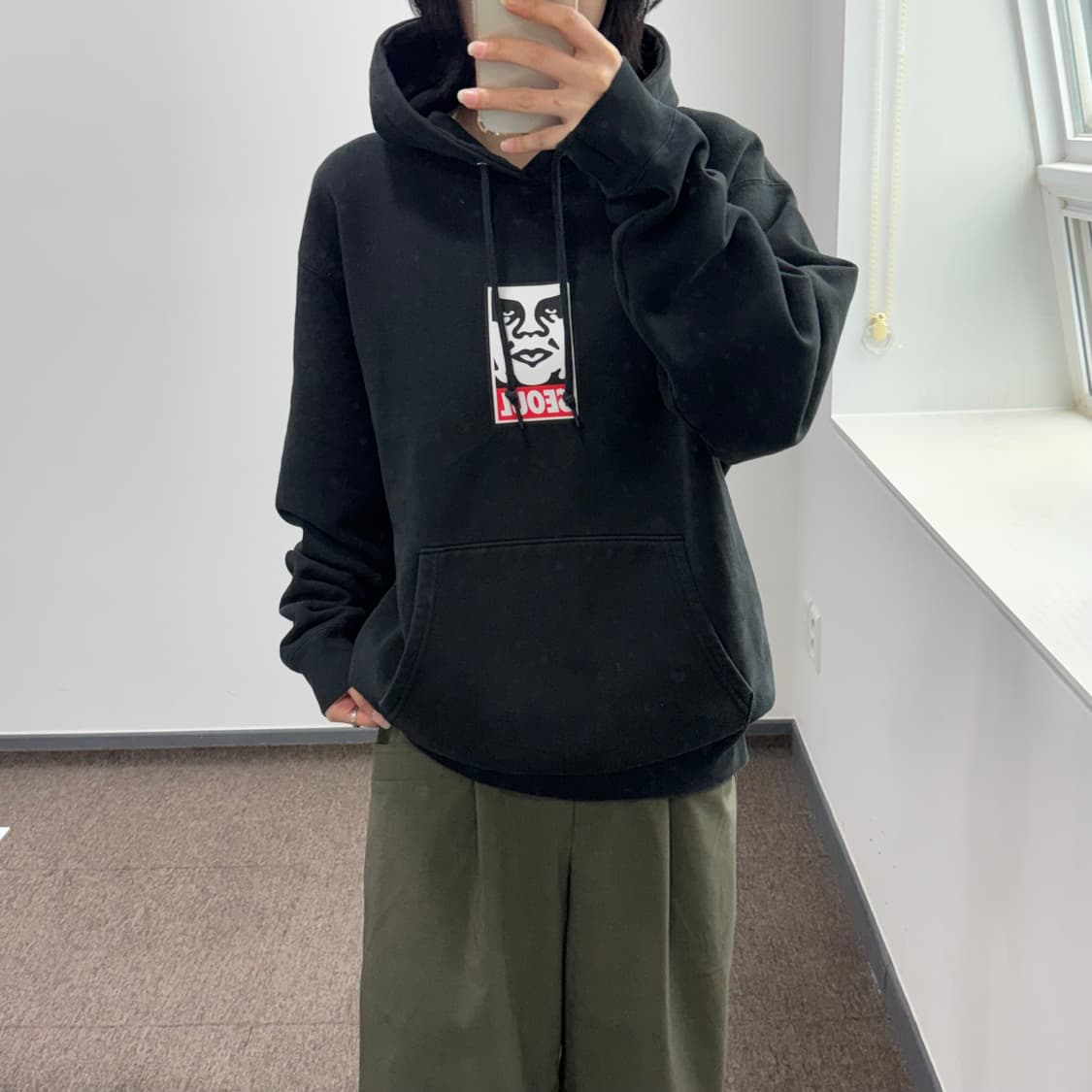 Obey 오베이 서울 블랙 후드티 상품이미지1