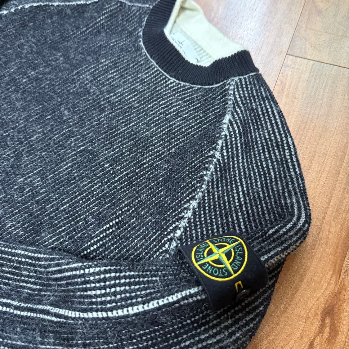 [XL] 스톤아일랜드 리버시블 한정판 니트 상품이미지2