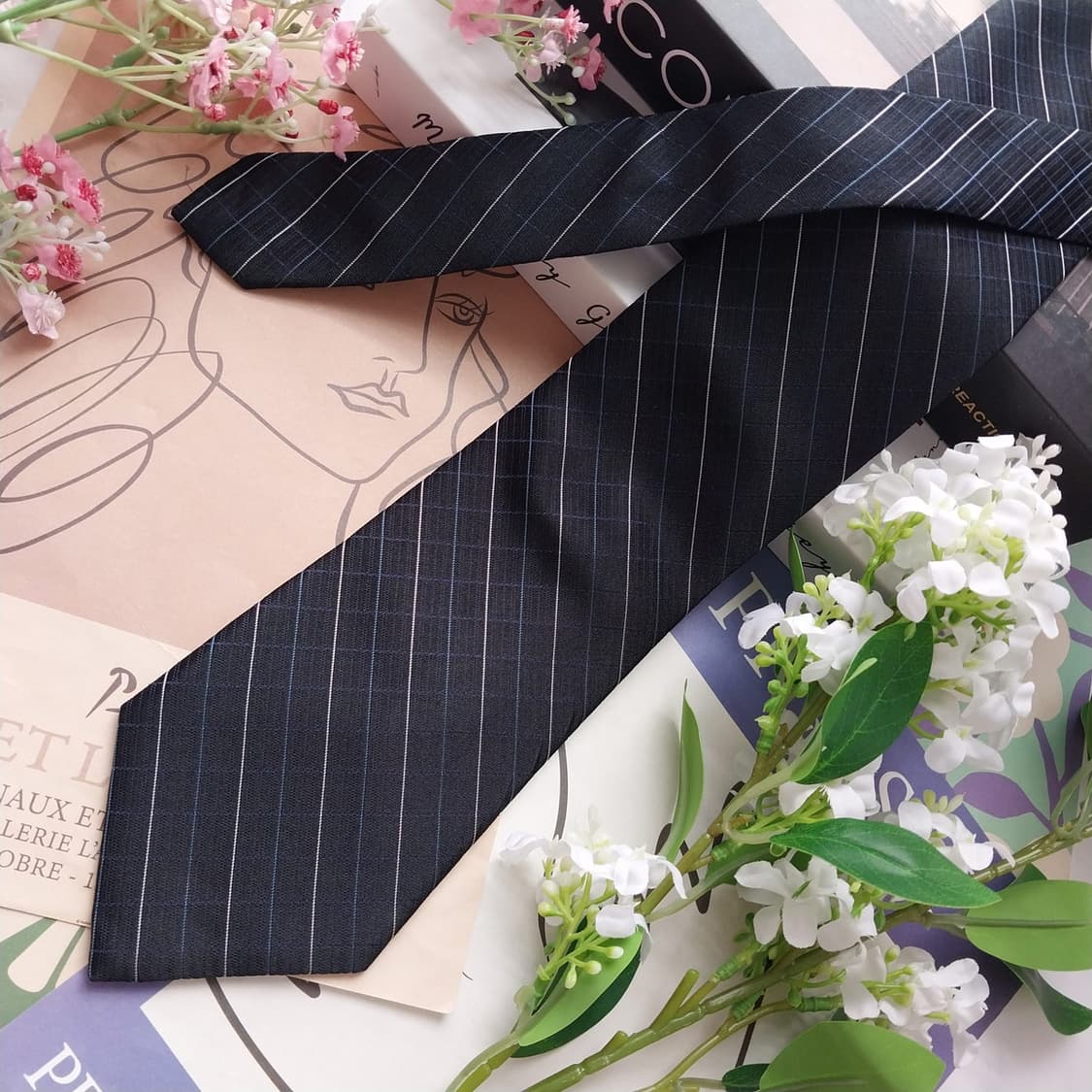 캘빈클라인 실크 블랙 스트라이프 넥타이 9cm A+등급 K2337
 상품이미지4