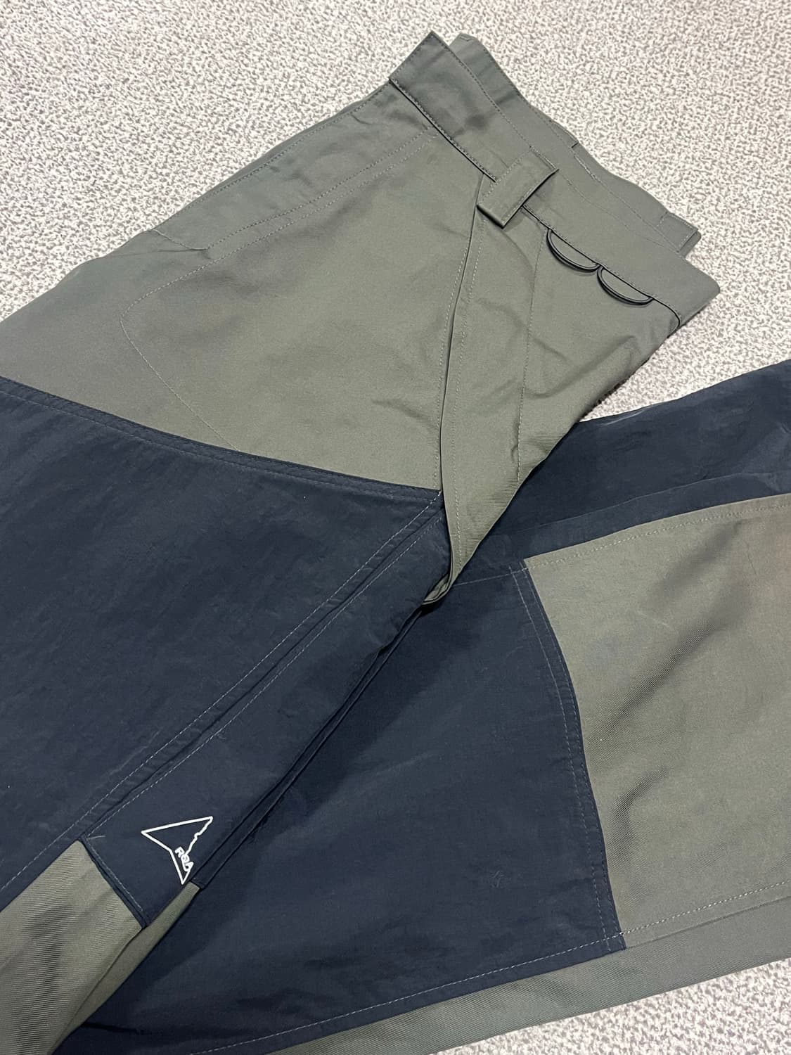 로아 클롭맨 테크니컬 카고 팬츠 상품이미지4