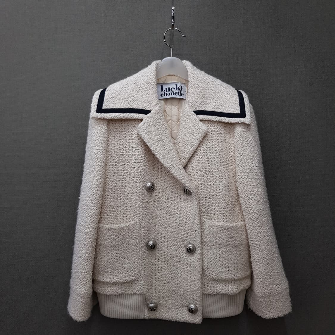 럭키슈에뜨 2023 부클 더블 자켓 36사이즈 상품이미지1