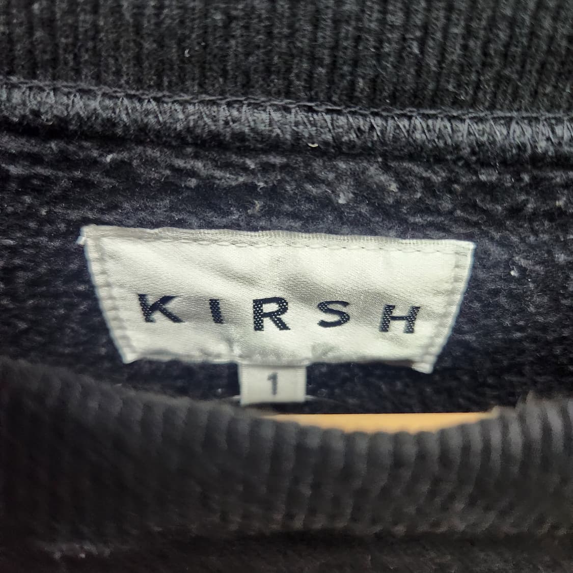 키르시 사이드로고 자수 맨투맨 1(L) 상품이미지5