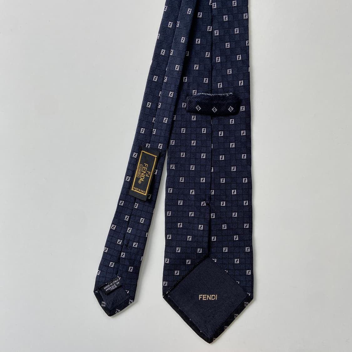펜디(FENDI) 모노그램 명품 정품 넥타이 상품이미지2
