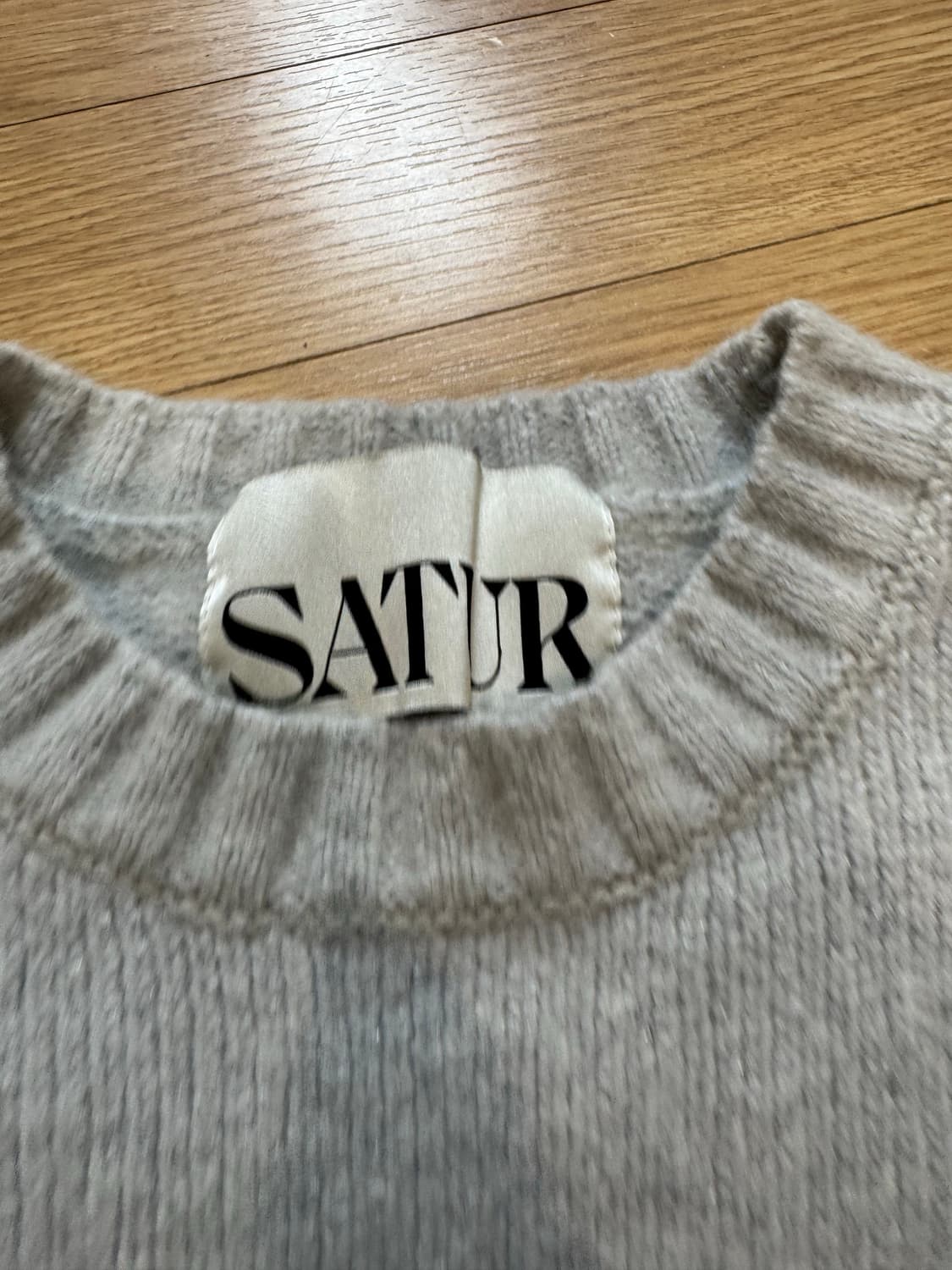 satur새터 니트 상품이미지2
