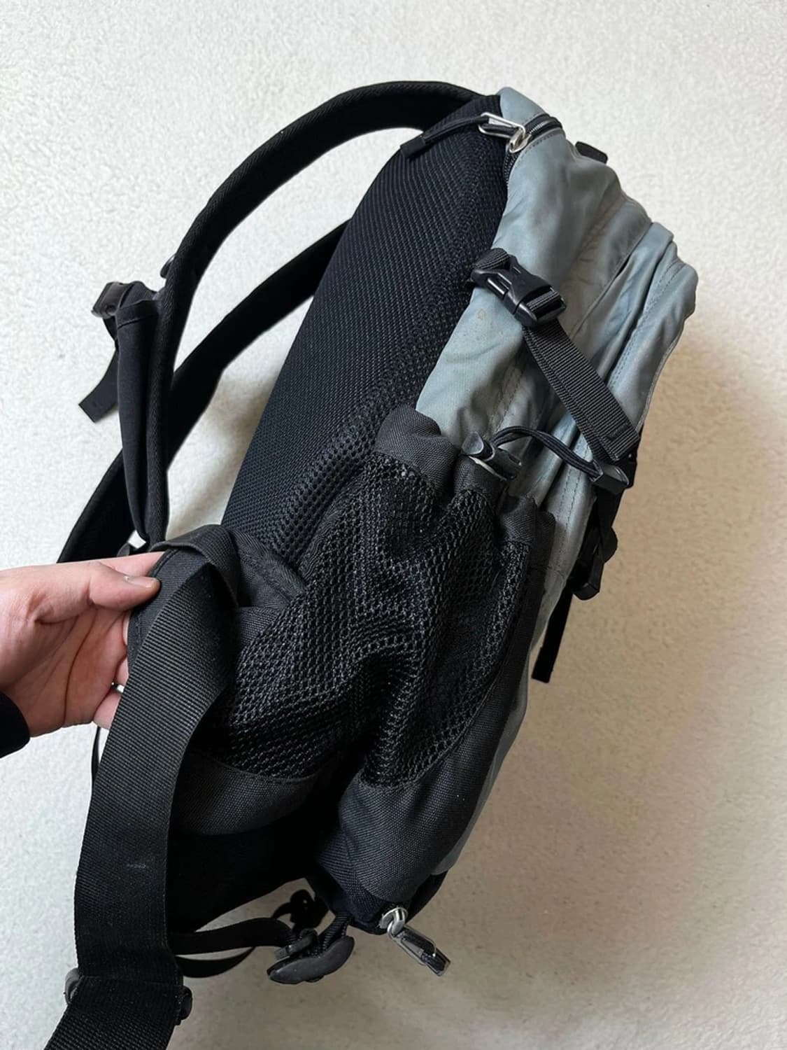 노스페이스 고프코어 Surge 백팩 A1859 상품이미지5