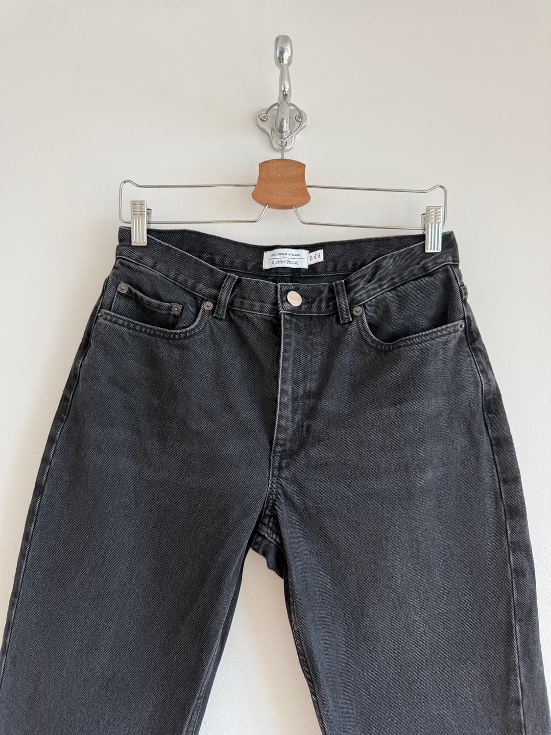 스톡홀름 아틀리에(Stockholm Atelier) 블랙 데님 상품이미지2