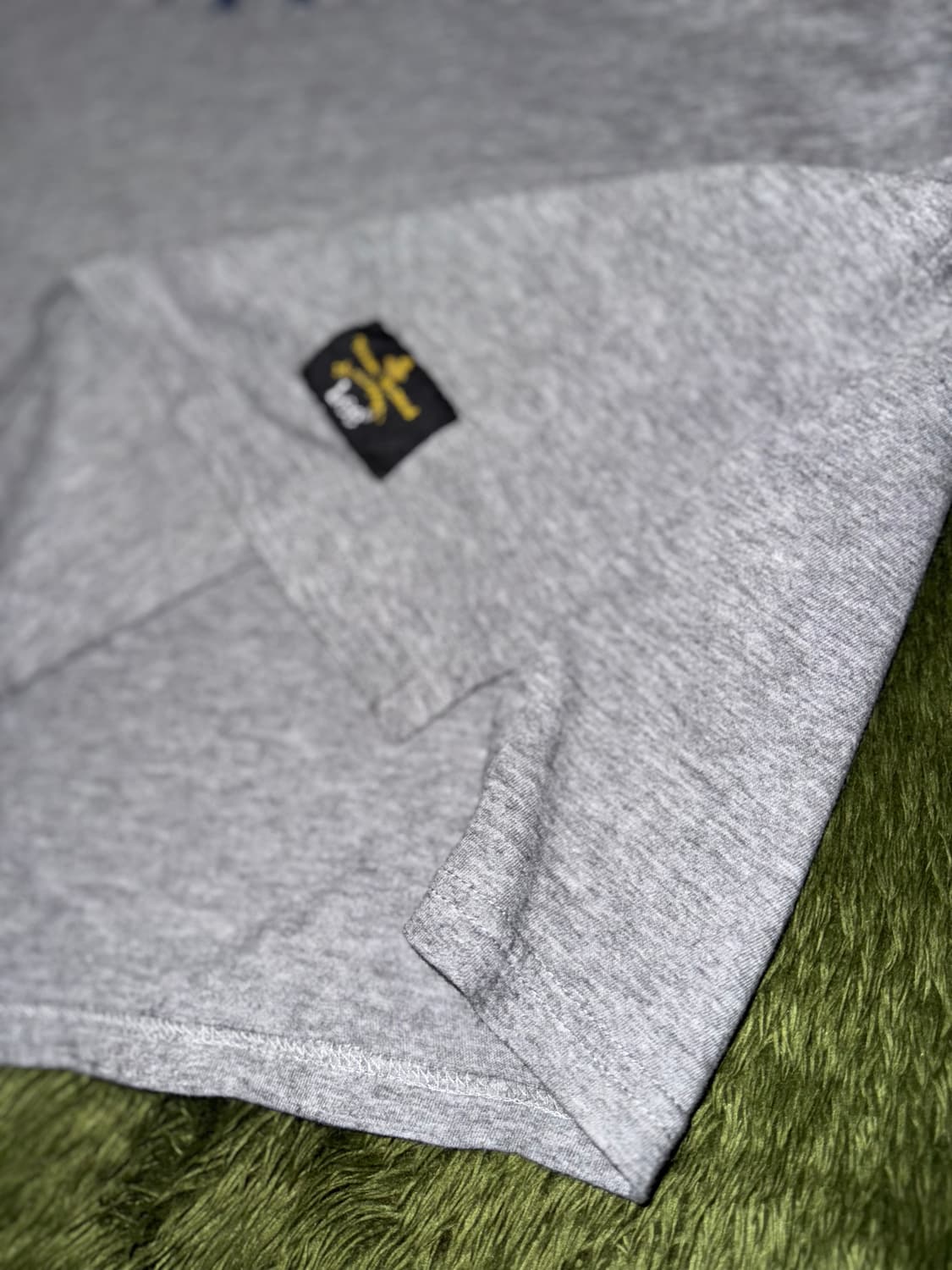 [L] 비비안웨스트우드 X LEE JEANS 콜라보 티셔츠 그레이 상품이미지7