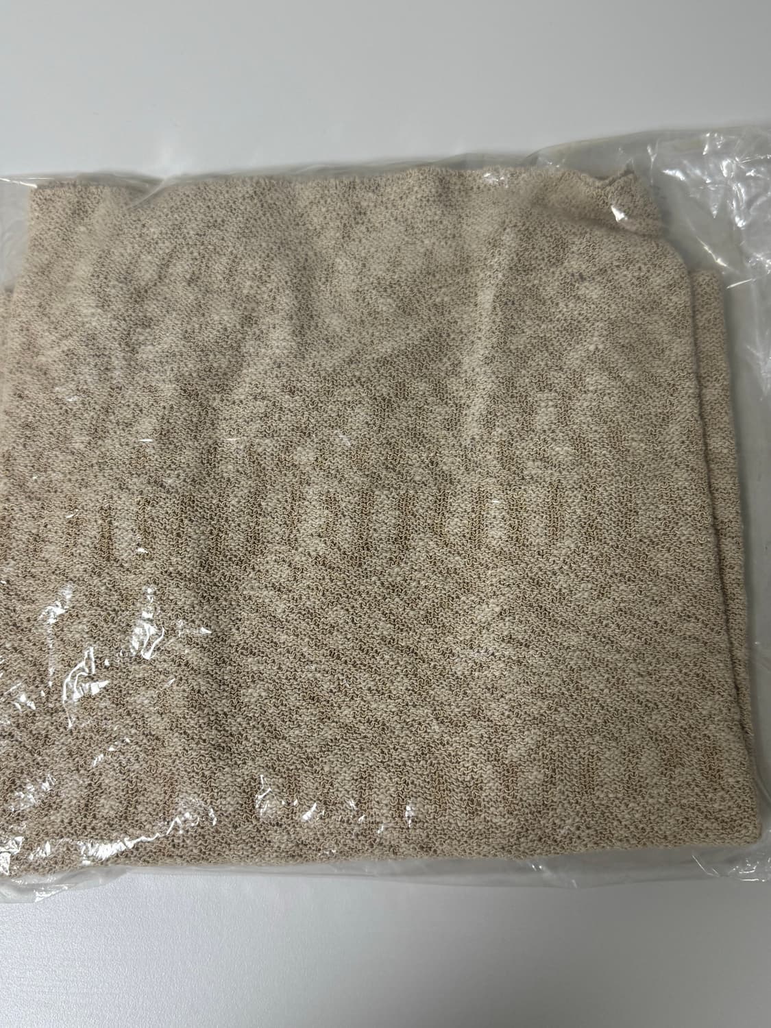 쿠메 슬럽 스웨터 베이지 s 새상품 (165000원) 상품이미지7