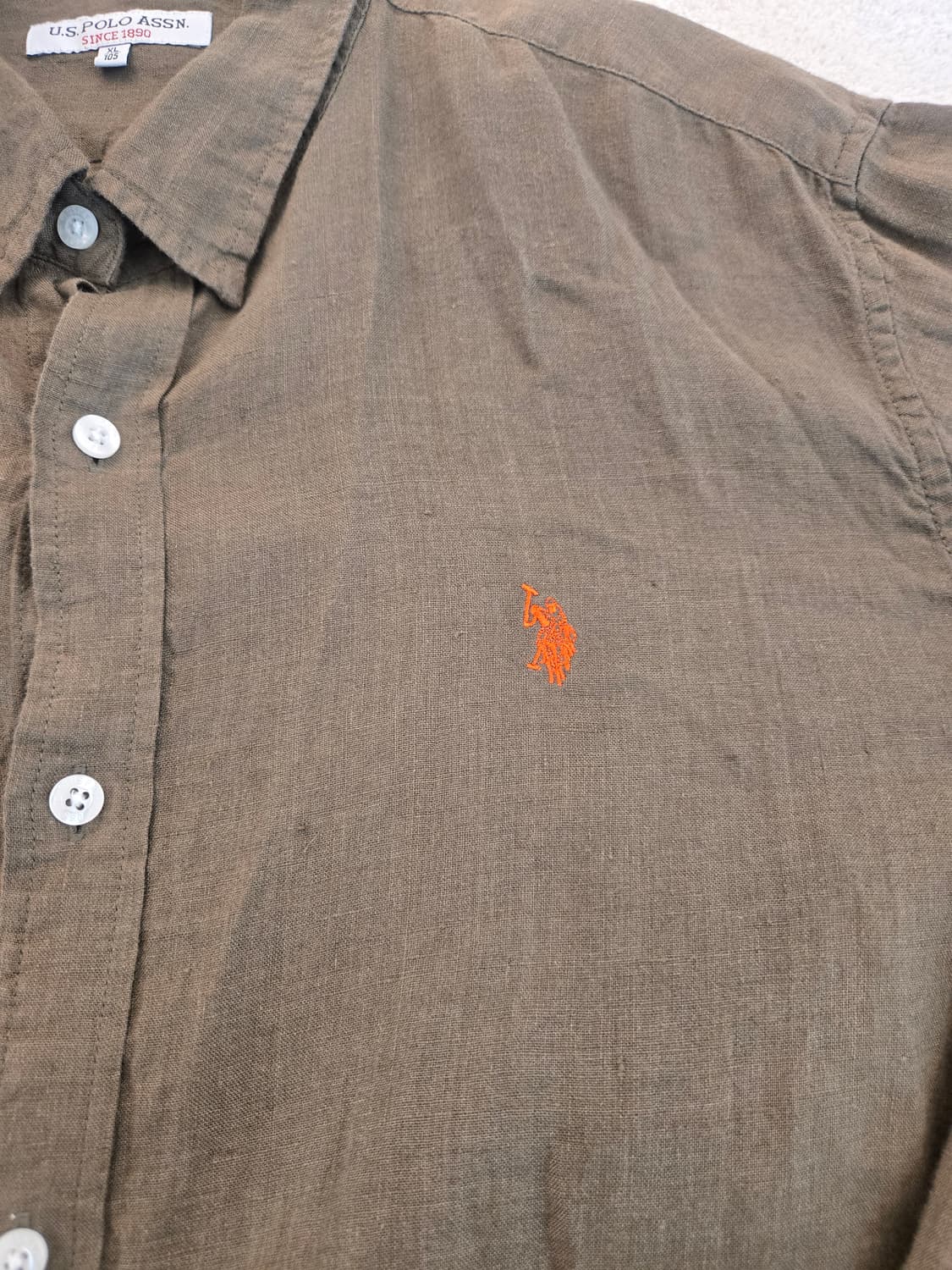 U.S. 폴로 어쌔신 크리드 린넨 셔츠 카키 105 상품이미지2