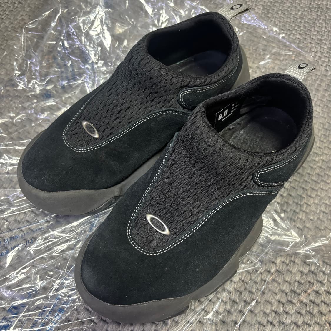 오클리 팩토리팀 스웨이드 메쉬 블랙 240 상품이미지4