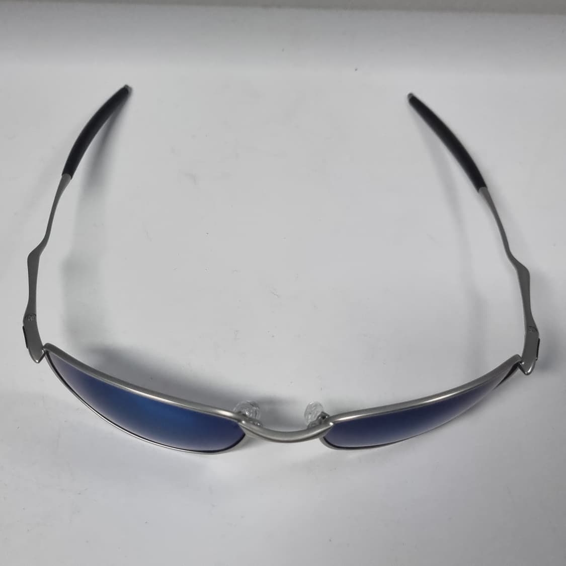 오클리 위스커 1.0 실버 미사용 상품이미지7