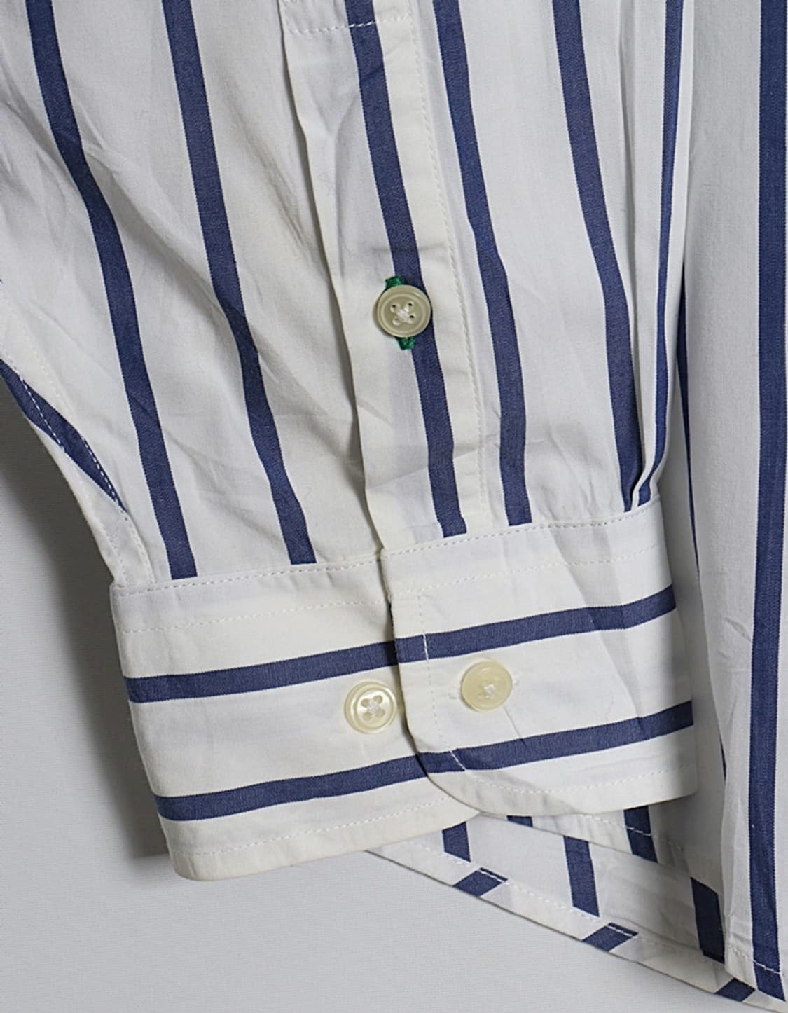 90's TOMMY HILFIGER Stripe B.D Shirts 상품이미지4