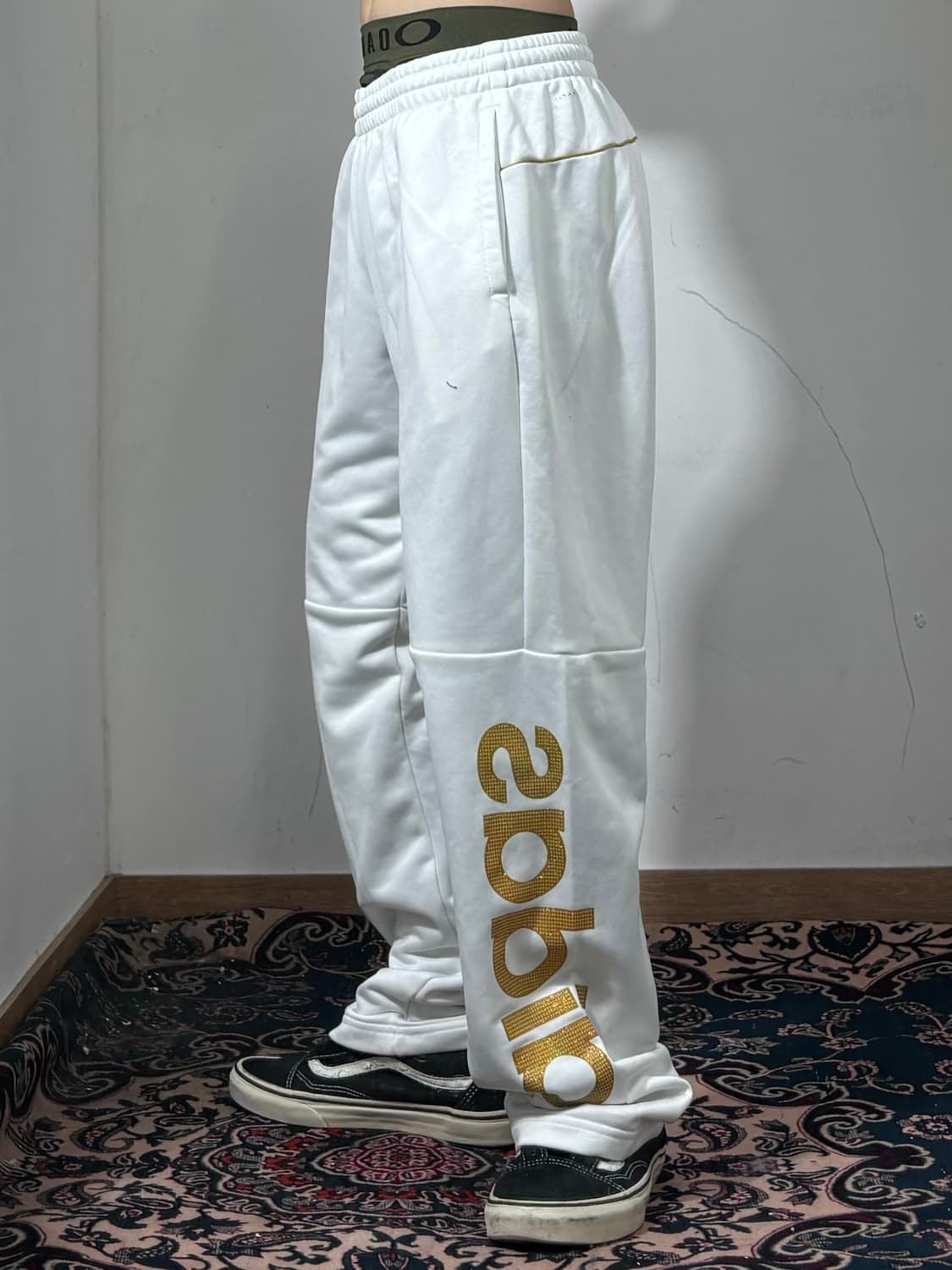 아디다스 화이트 골드 츄리닝 바지  상품이미지2