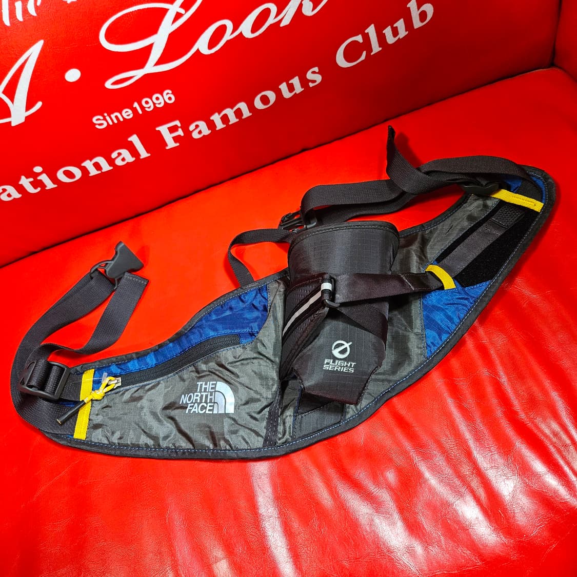노스페이스 플라이트 웨이스트 페니백 상품이미지1