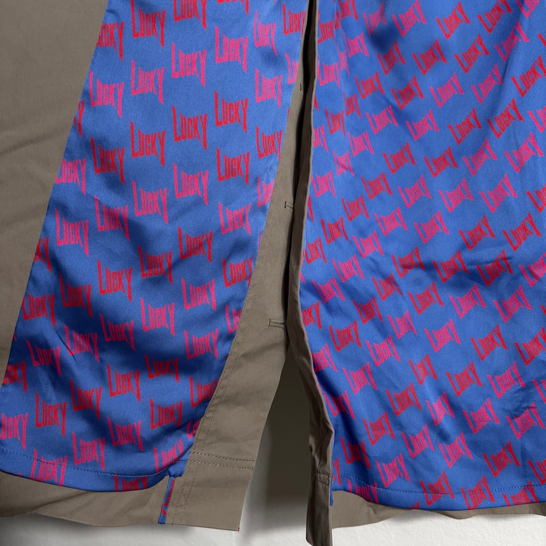 럭키슈에뜨 럭키패치 롱 트렌치코트(36) 상품이미지7