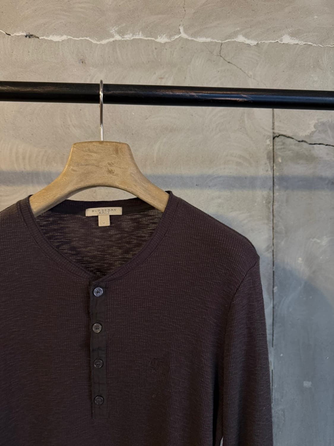 버버리 헨리넥 롱슬리브 티셔츠 100 상품이미지4