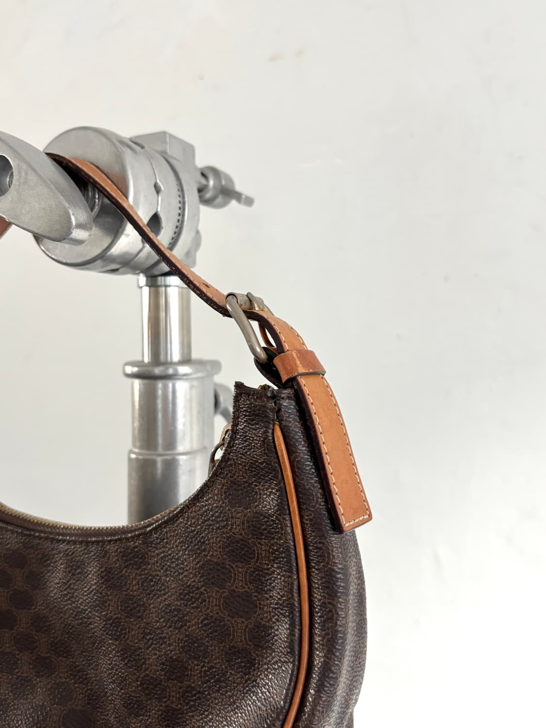 Celine 셀린느 트리오페 브라운 마카담 백 상품이미지2