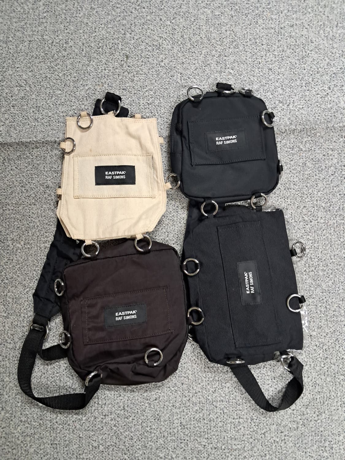 이스트백 x 라프시몬스 상품이미지2