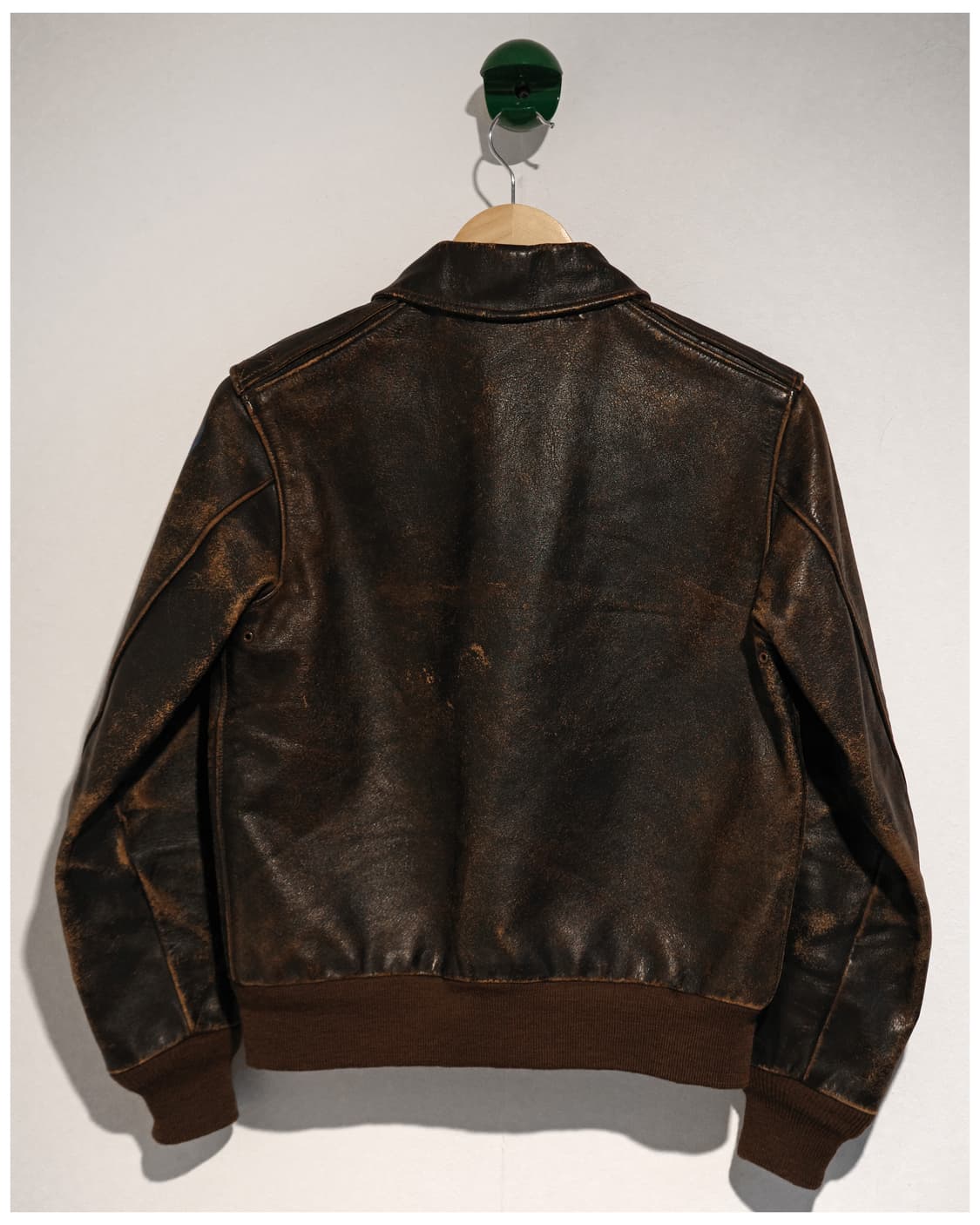 리얼맥코이 A-2 레더 자켓 36사이즈 (추천 44-55) 상품이미지7