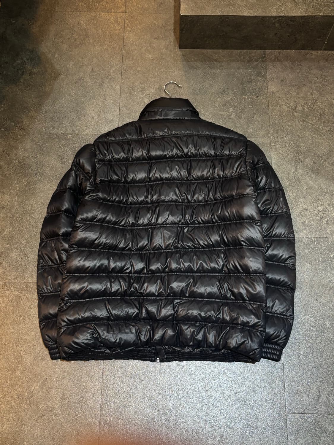 아디다스 올드스쿨 구스다운 경량패딩 105사이즈 상품이미지3