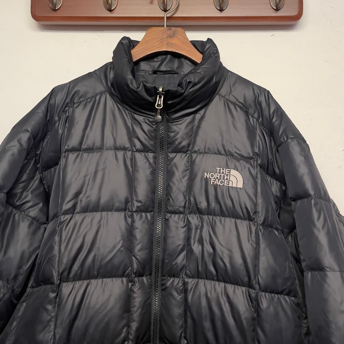 노스페이스 600필 블랙 구스다운 경량 패딩 상품이미지3