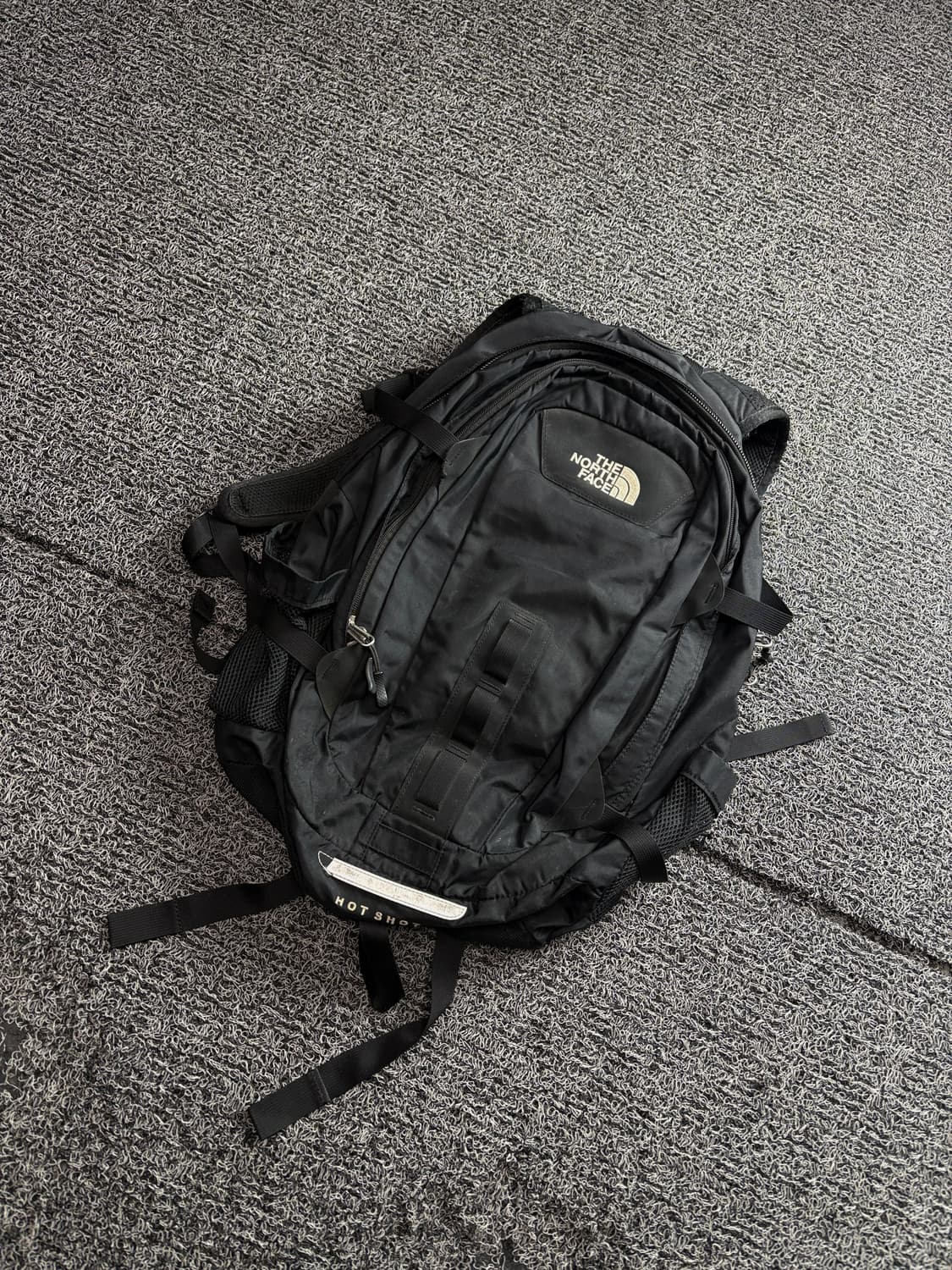 노스페이스 핫샷 고프코어 테크니컬 백팩 3364 상품이미지1