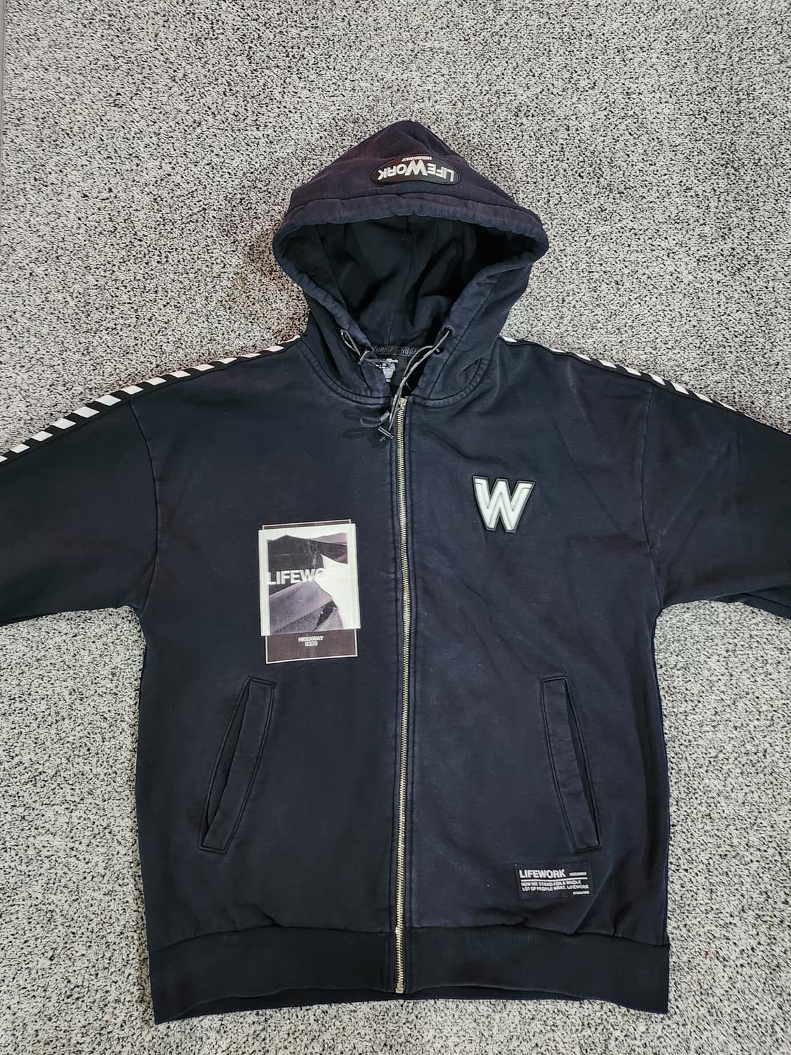 라이프워크 블랙 후드티  상품이미지3
