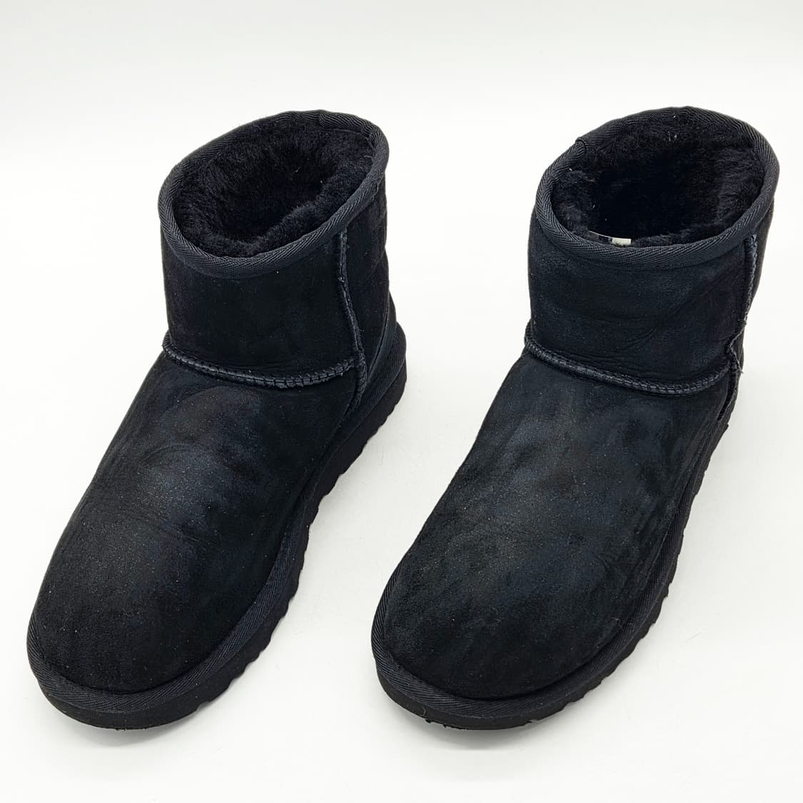 어그 우먼스 클래식 미니 II 블랙 (240) 상품이미지1