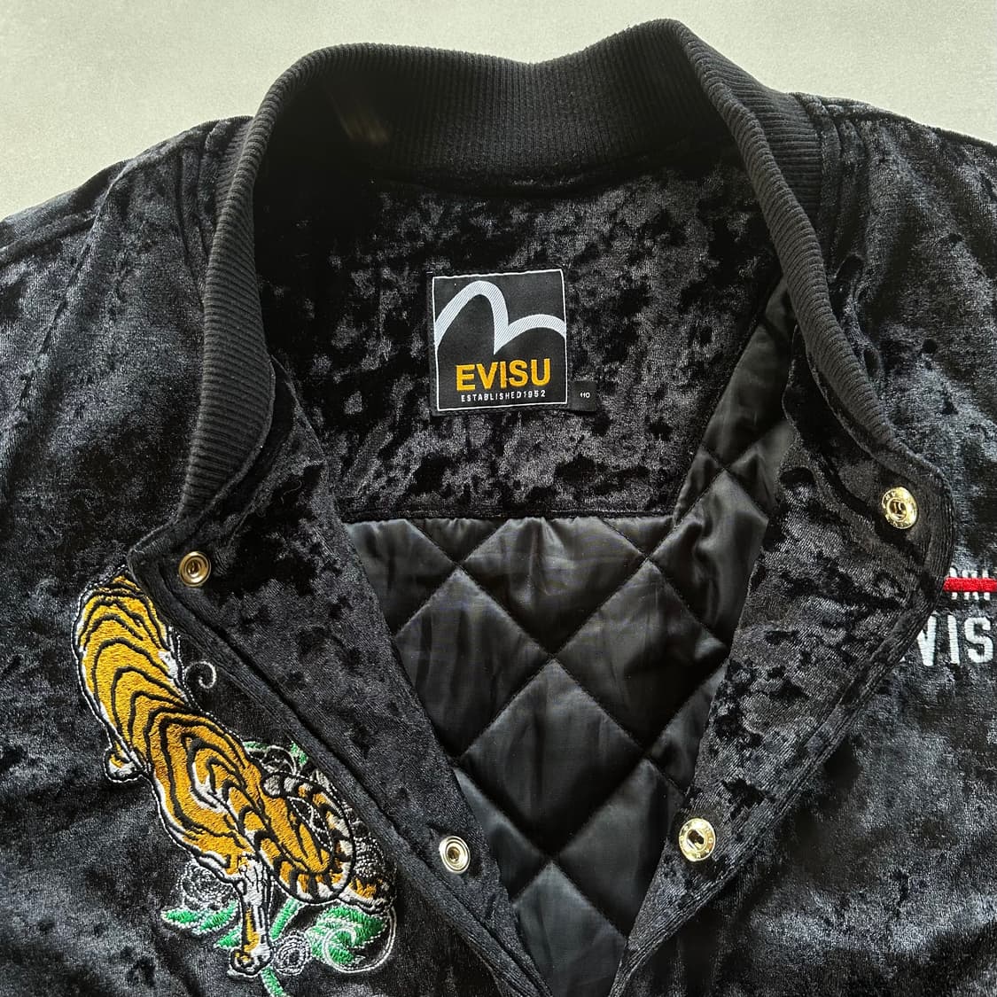 [2XL]에비수 Evisu 타이거 벨루어 벨벳 블루종 점퍼 상품이미지8