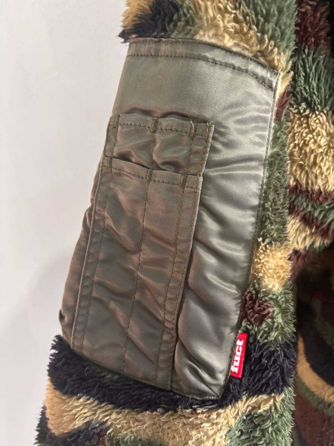 Fuct fleece camo jacket 상품이미지4