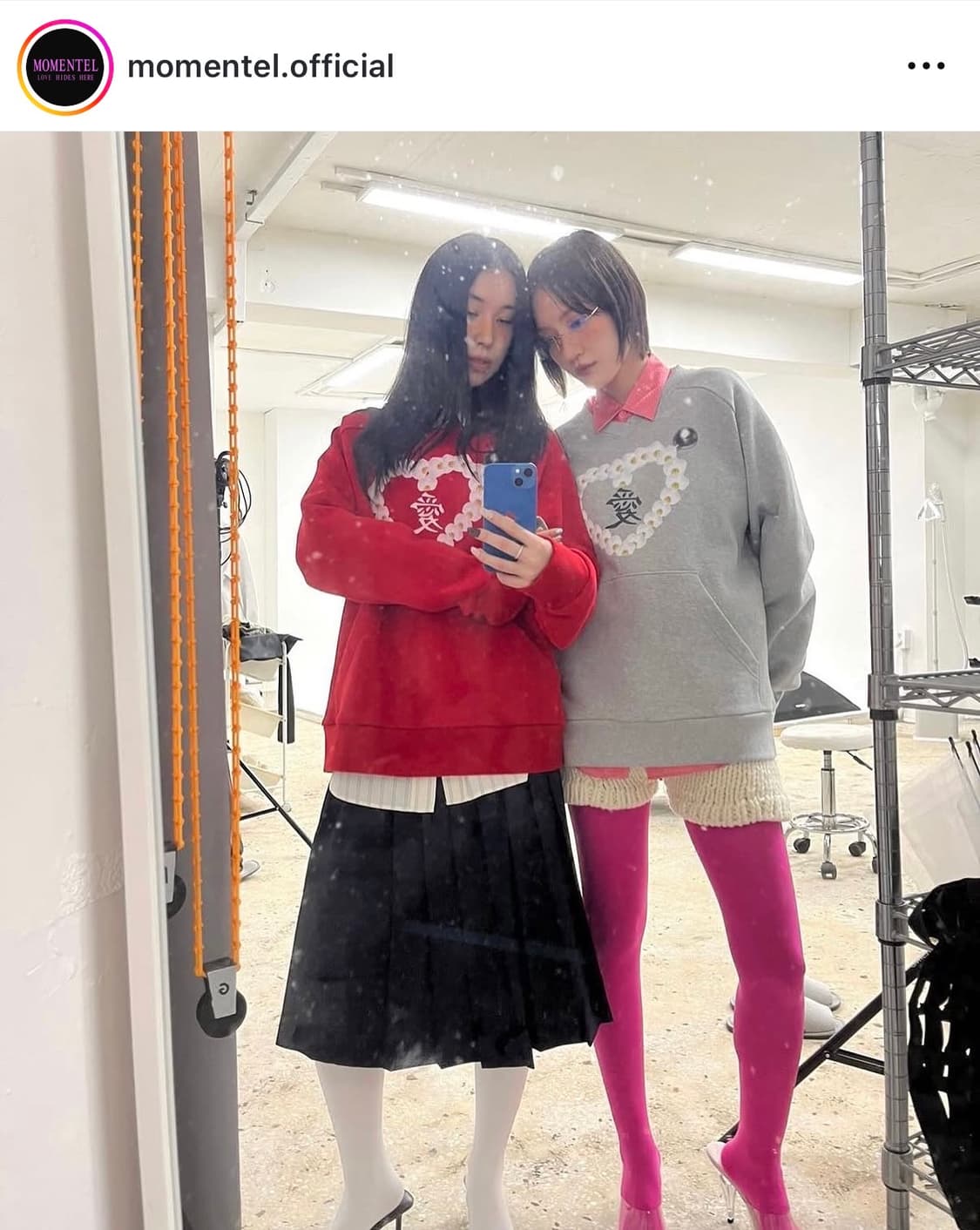 Momentel Love Piercing Sweatshirt 상품이미지3