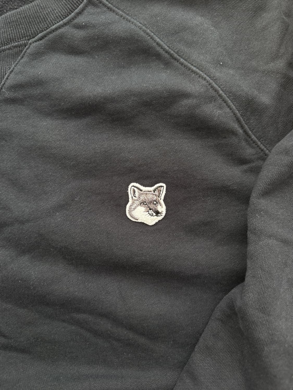 메종키츠네 그레이 폭스 헤드 패치 스웨트 셔츠 블랙 상품이미지3