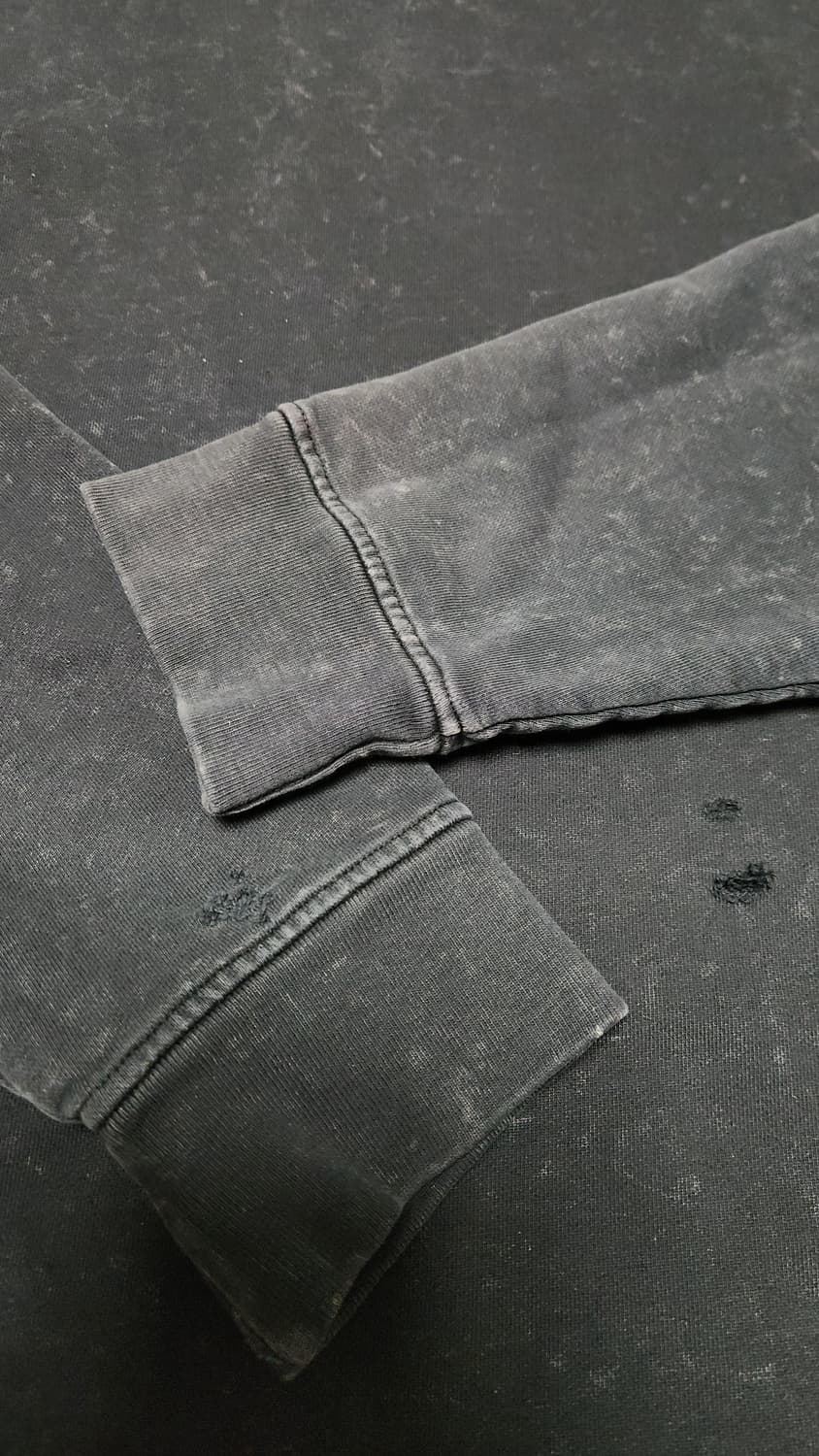 올세인츠 스톤워싱 데미지드 맨투맨 세미오버핏 L 105 상품이미지5