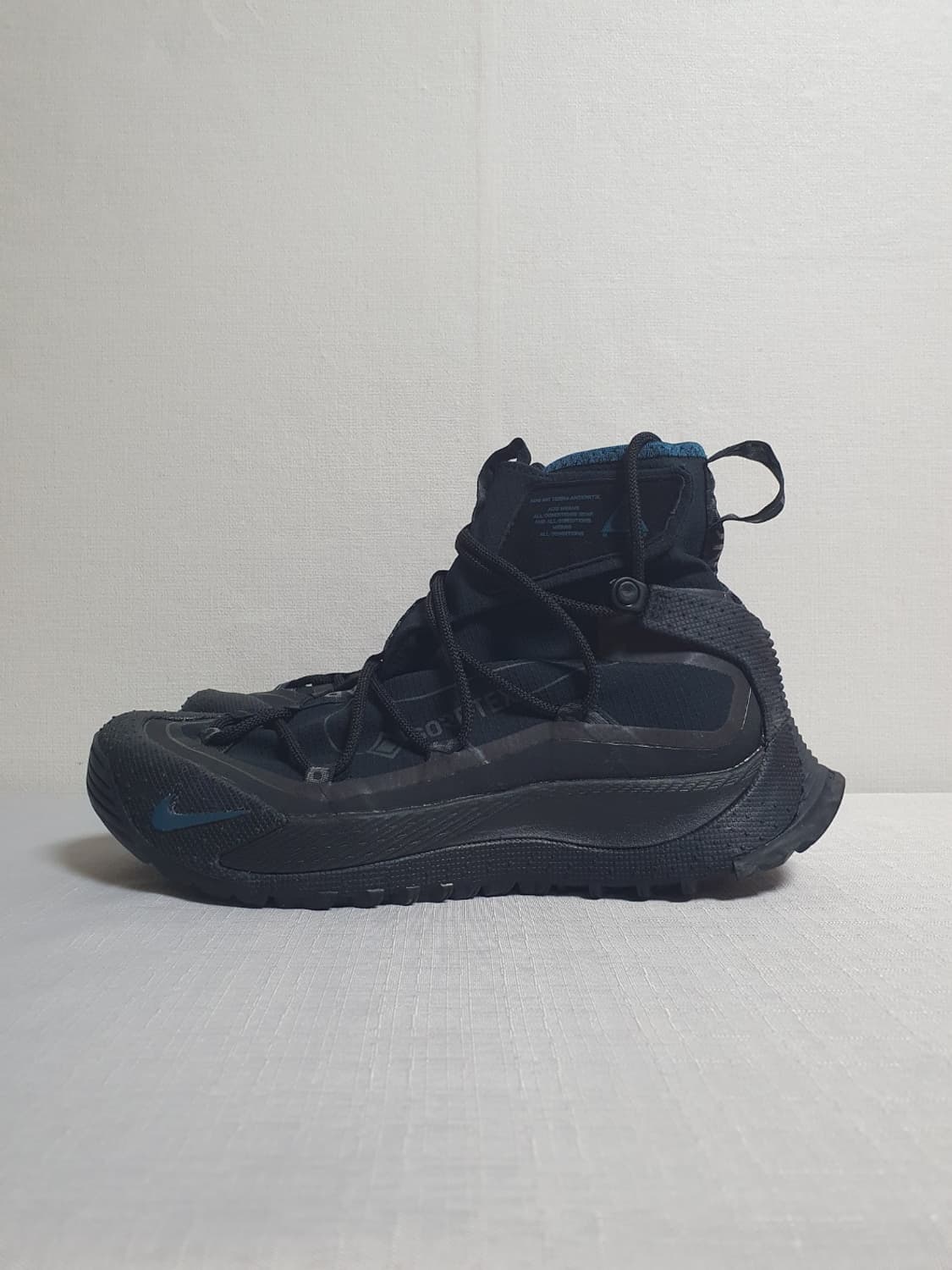 240mm 나이키 ACG 에어 테라 안타틱 고어텍스 안트라사이트 블랙 상품이미지1