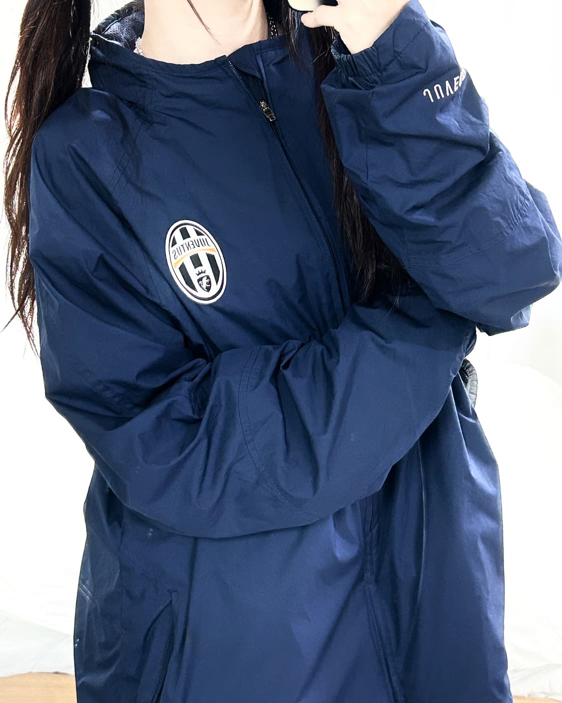 나이키 핑크스우시 유벤투스 바람막이 상품이미지3