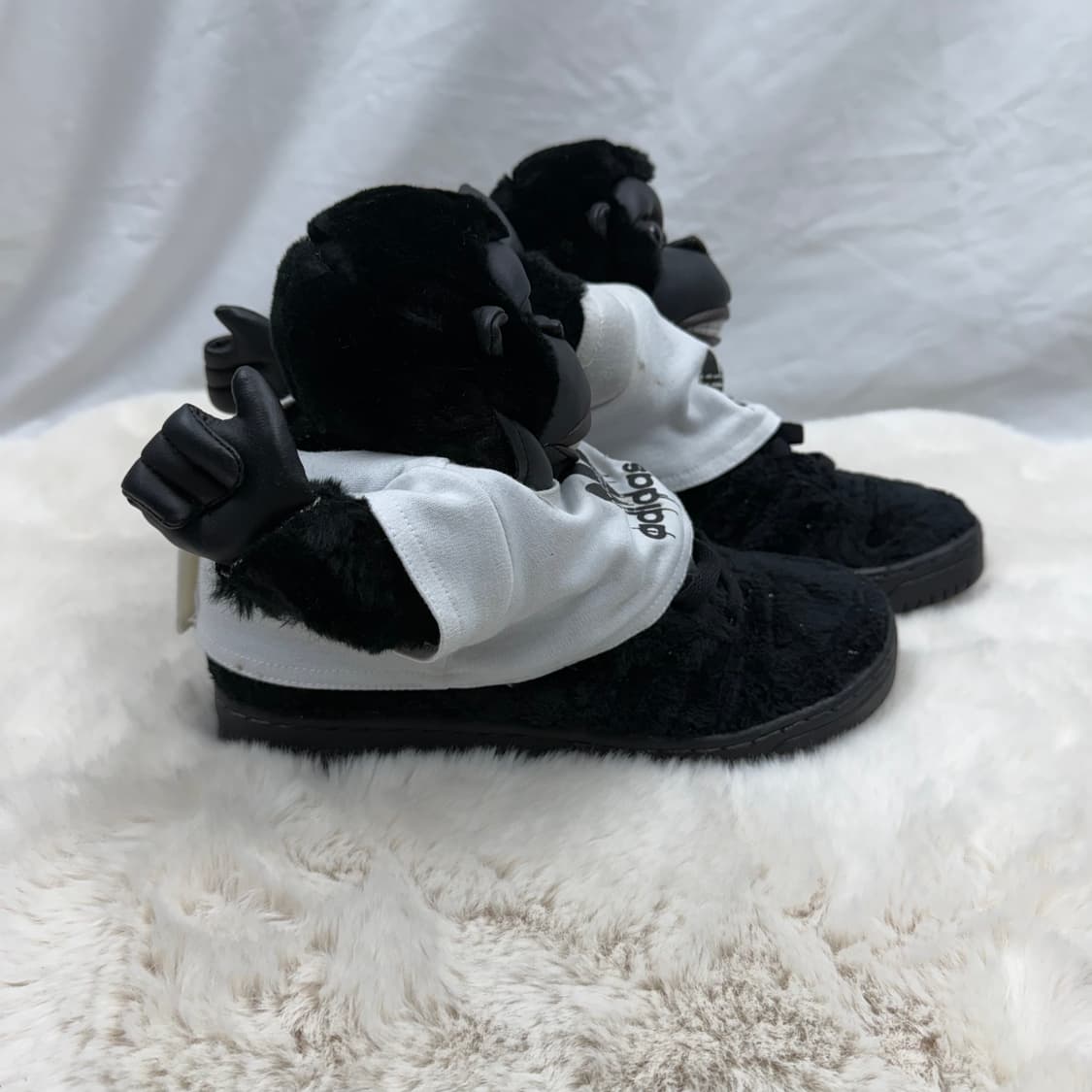 235) 아디다스 제레미스캇 고릴라 상품이미지3