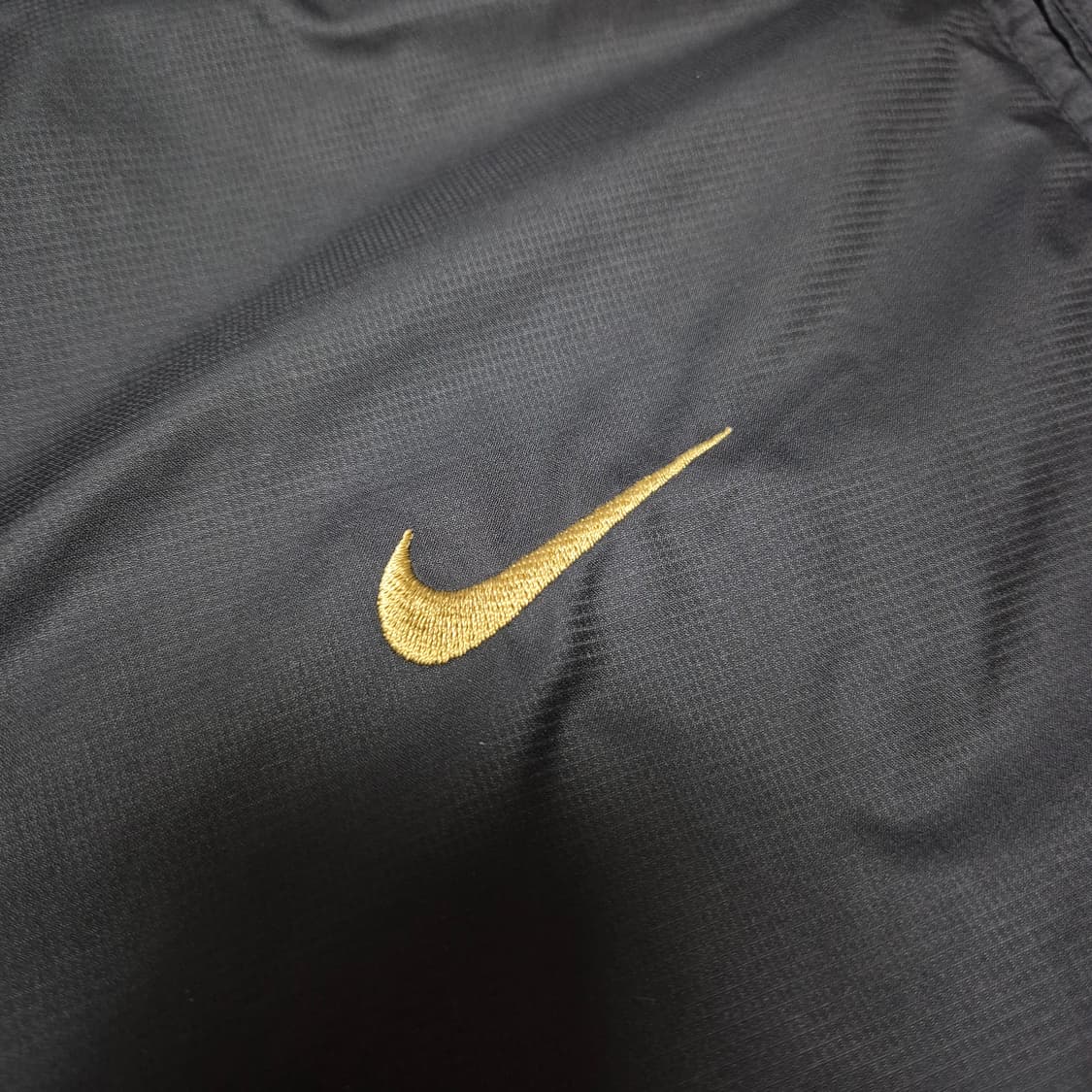 [올드스쿨🔥] 00s 나이키 토탈 90 윈드브레이커 상품이미지4