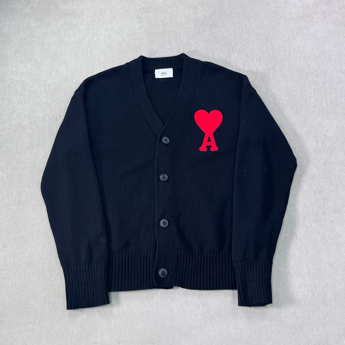 100 아미 하트 빅로고 가디건 상품이미지1