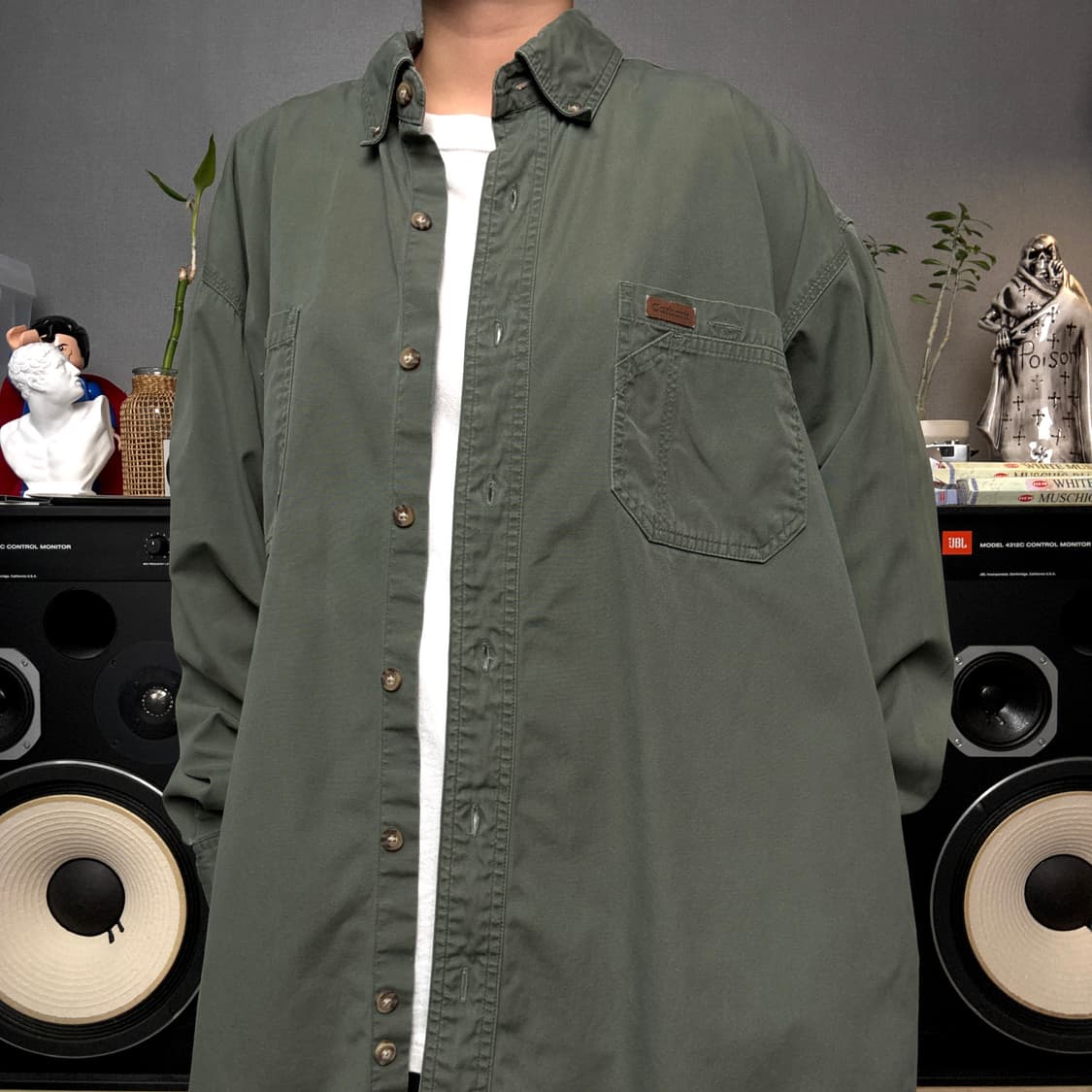 칼하트 가죽탭 셔츠 상품이미지1