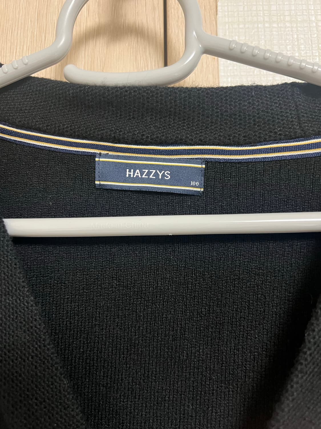 HAZZYS 헤지스 블랙 울가디건/100 상품이미지3