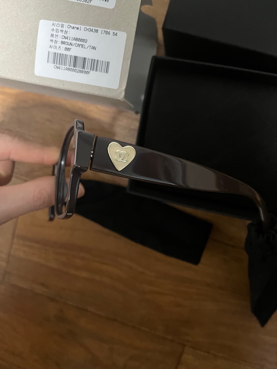 샤넬하트안경 브라운 상품이미지2