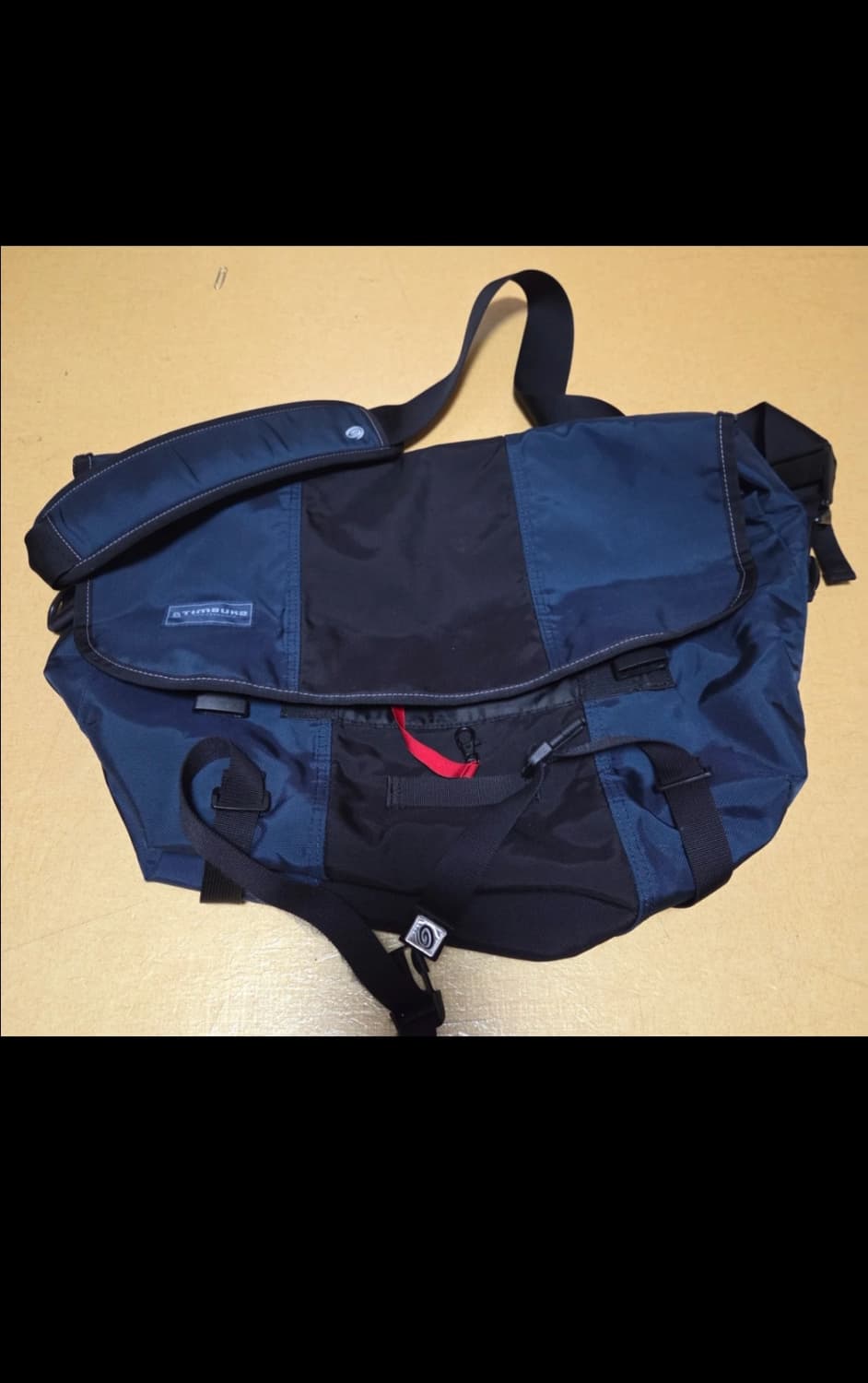 팀벅2 메신저백 네이비/블랙 상품이미지1